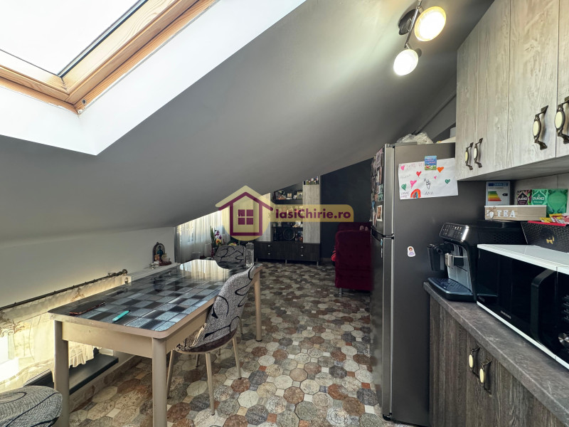 Apartament de vanzare cu 3 camere in Iasi, zona Visani - Poza 4