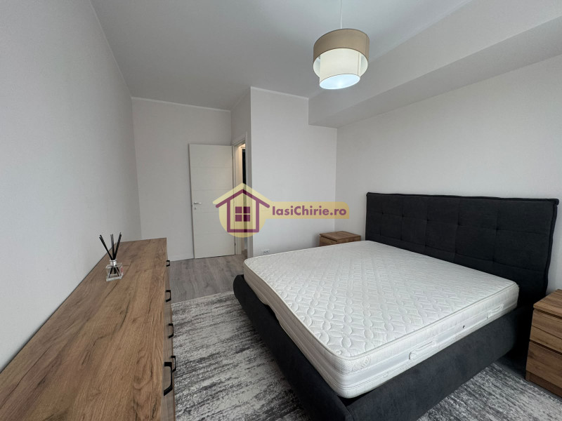 Apartament de inchiriat cu 2 camere in Iasi, de tip decomandat, suprafata de 60 mp, zona Poitiers(Manta Rosie)