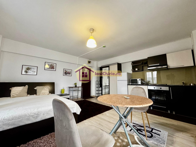 Apartament de inchiriat cu o camera in Iasi, de tip Open space, suprafata de 31 mp, zona Central(Palas Mall)