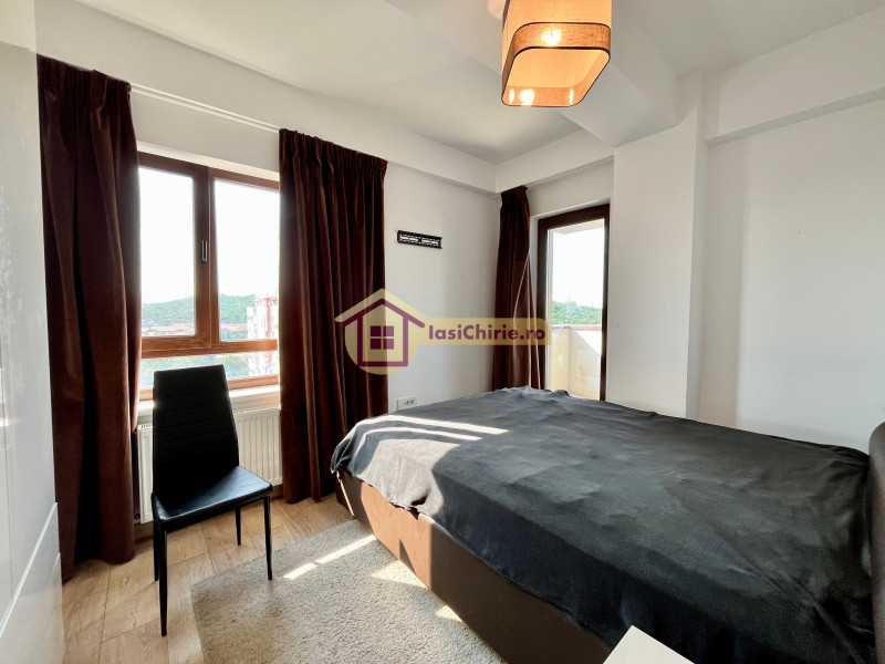 Apartament de vanzare cu 3 camere in Iasi, zona Nicolina - Poza 4