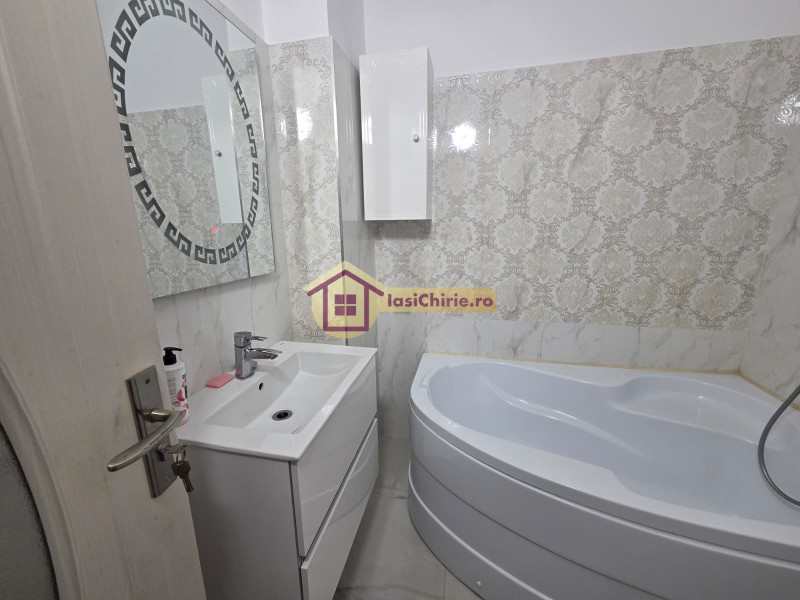 Apartament de vanzare cu 3 camere in Iasi, zona Dacia - Poza 17