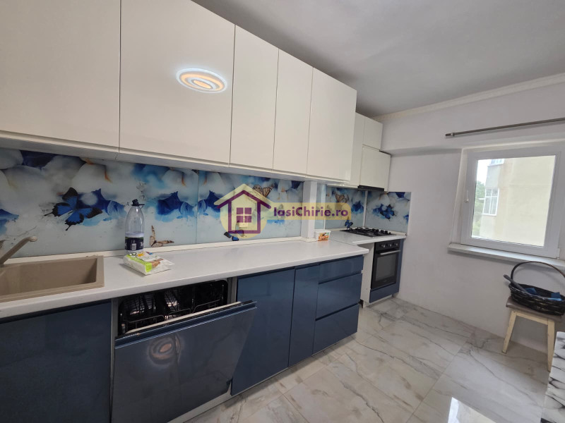 Apartament de vanzare cu 3 camere in Iasi, zona Dacia - Poza 10