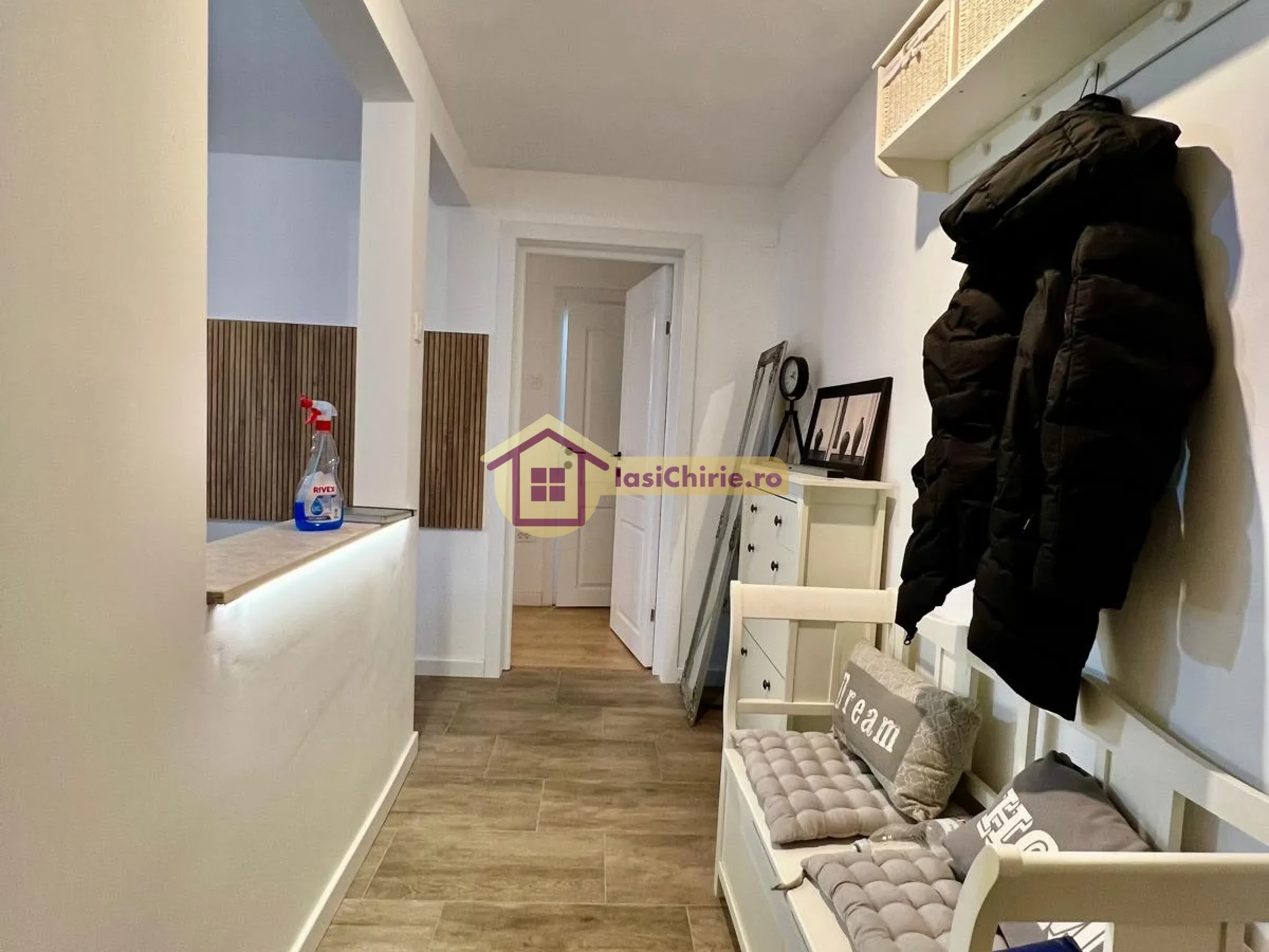 Apartament de inchiriat cu 2 camere in Iasi, zona Central - Poza 12
