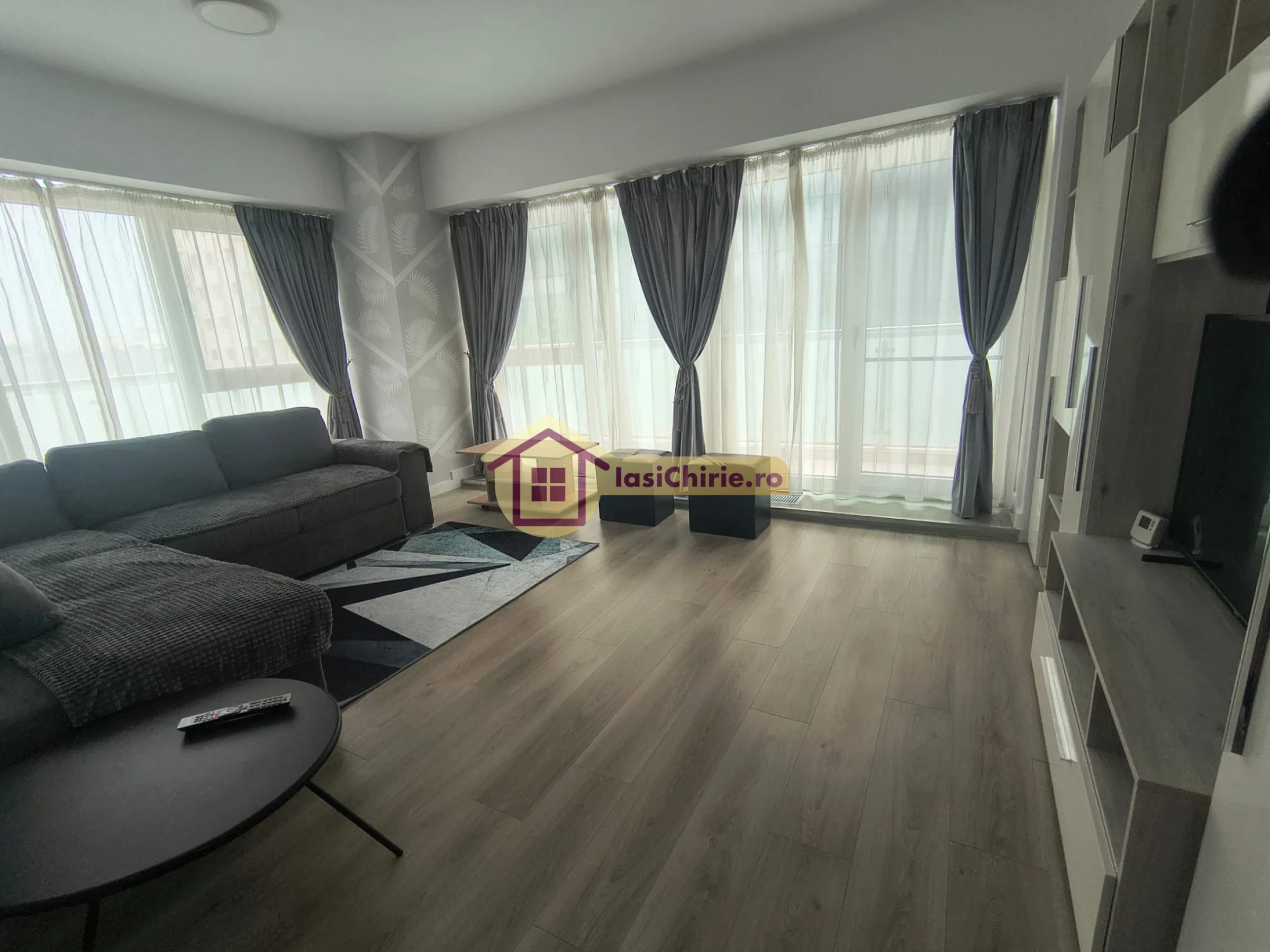 Apartament de inchiriat, 3 camere, decomandat , 70 mp, Tudor Vladimirescu — fotografia 1