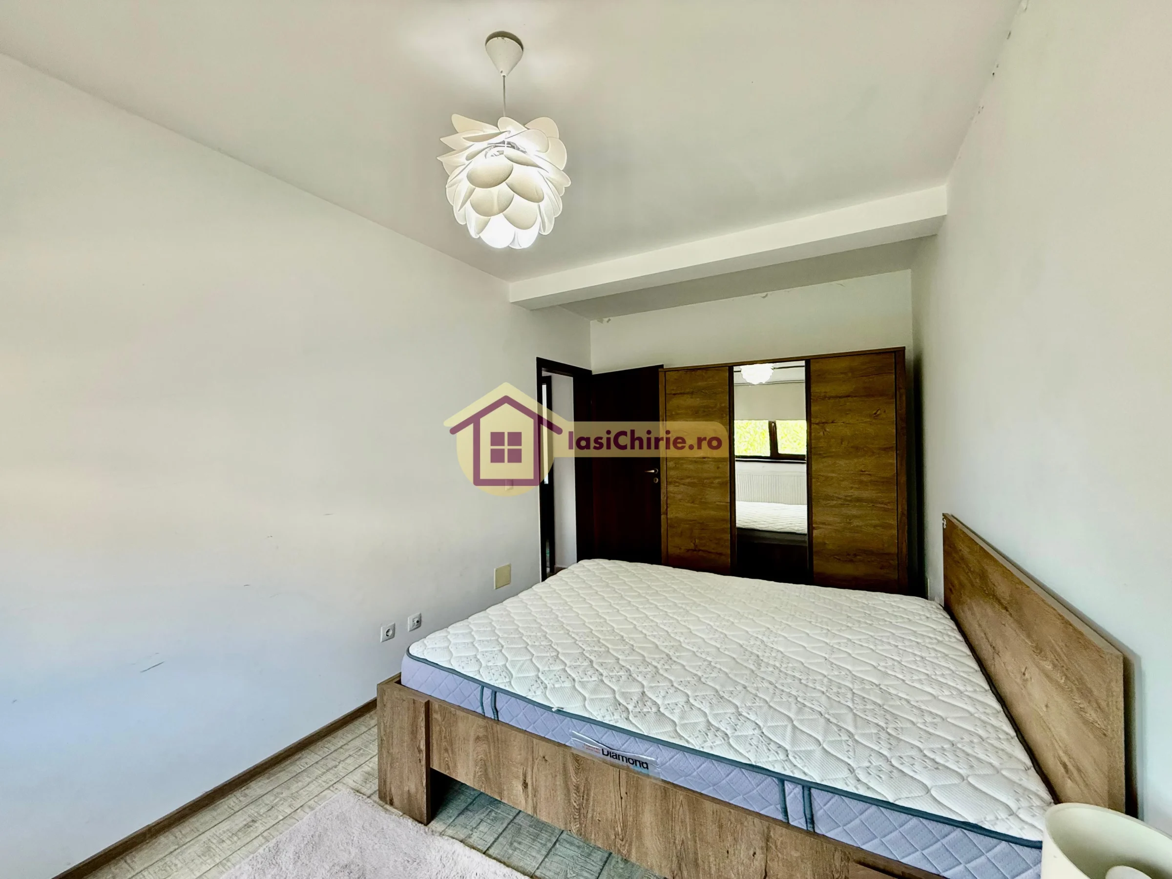 Casa de inchiriat cu 3 camere in Iasi, zona Valea Lupului - Poza 7