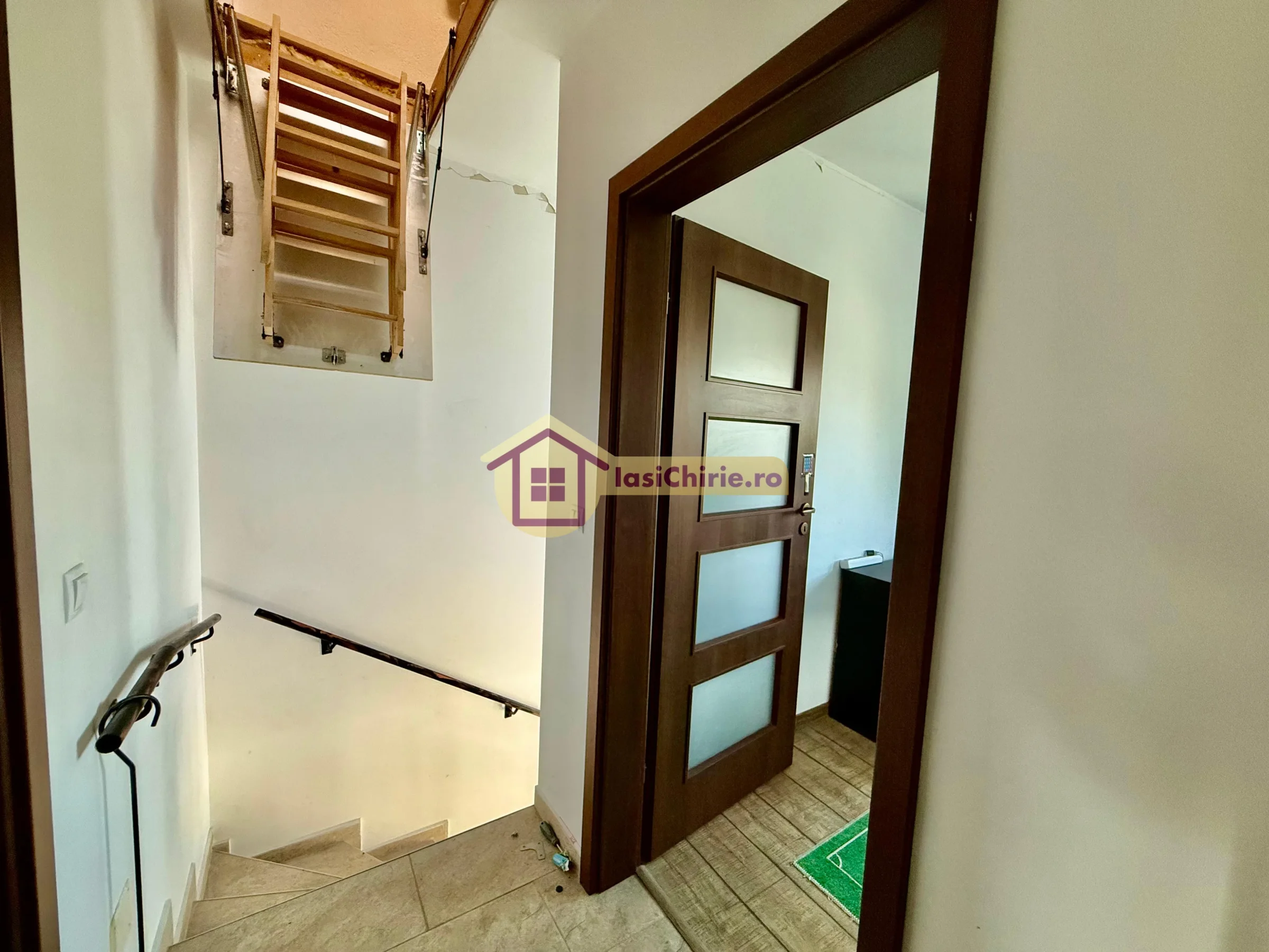 Casa de inchiriat cu 3 camere in Iasi, zona Valea Lupului - Poza 10