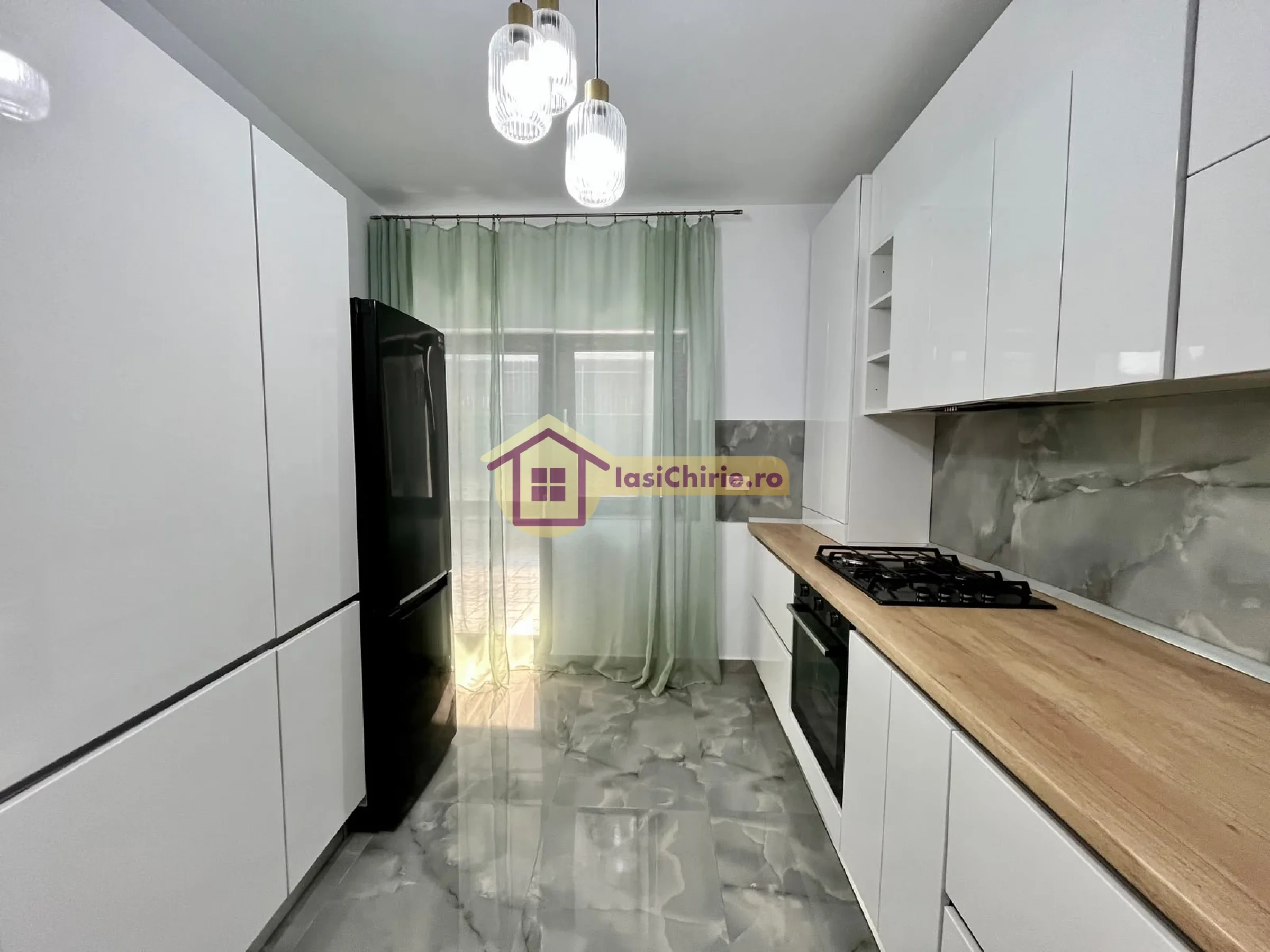 Casa de inchiriat cu 4 camere in Iasi, zona Horpaz - Poza 15