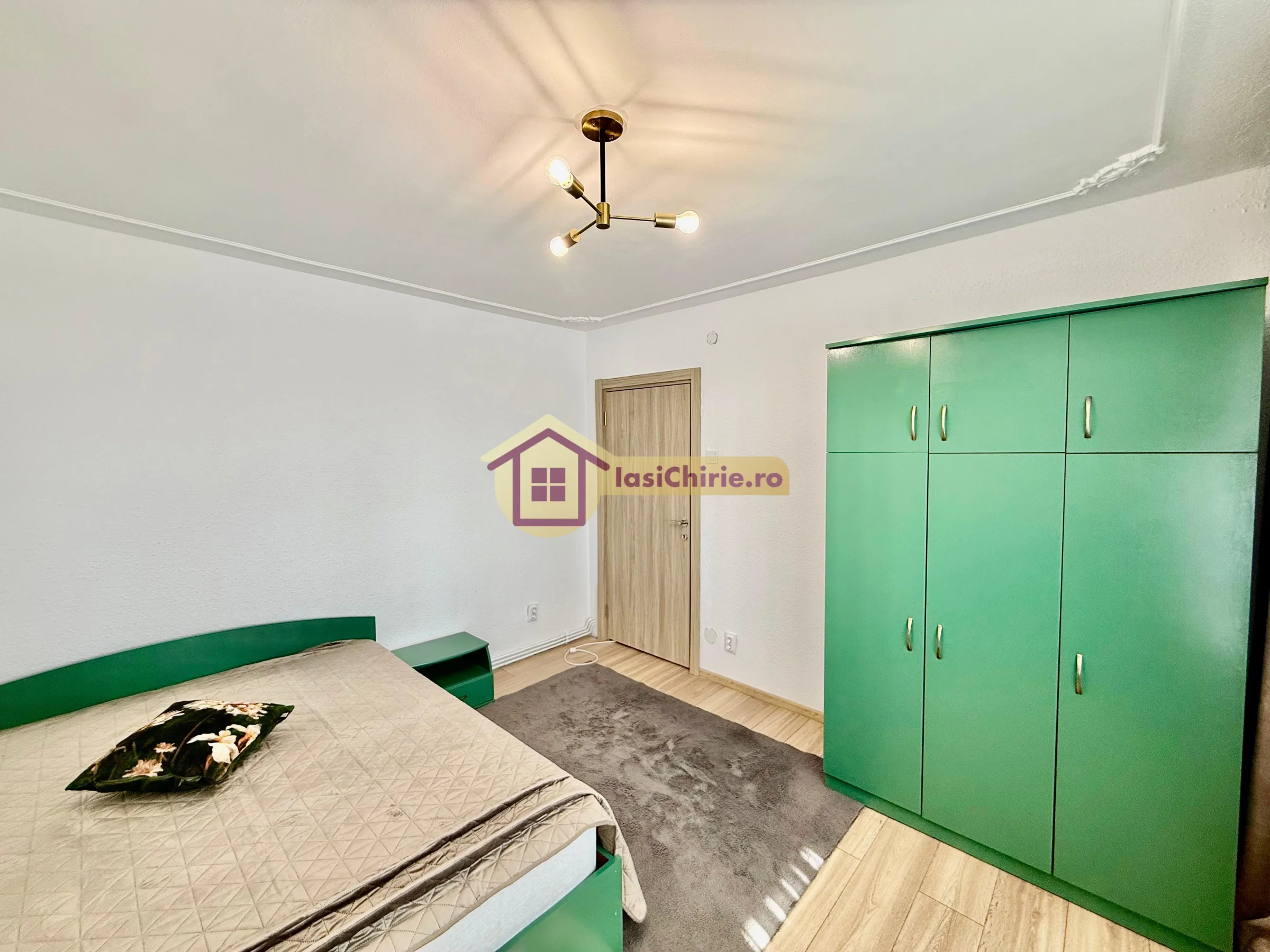Apartament de inchiriat cu 60 camere in Iasi, zona Central - poza 3