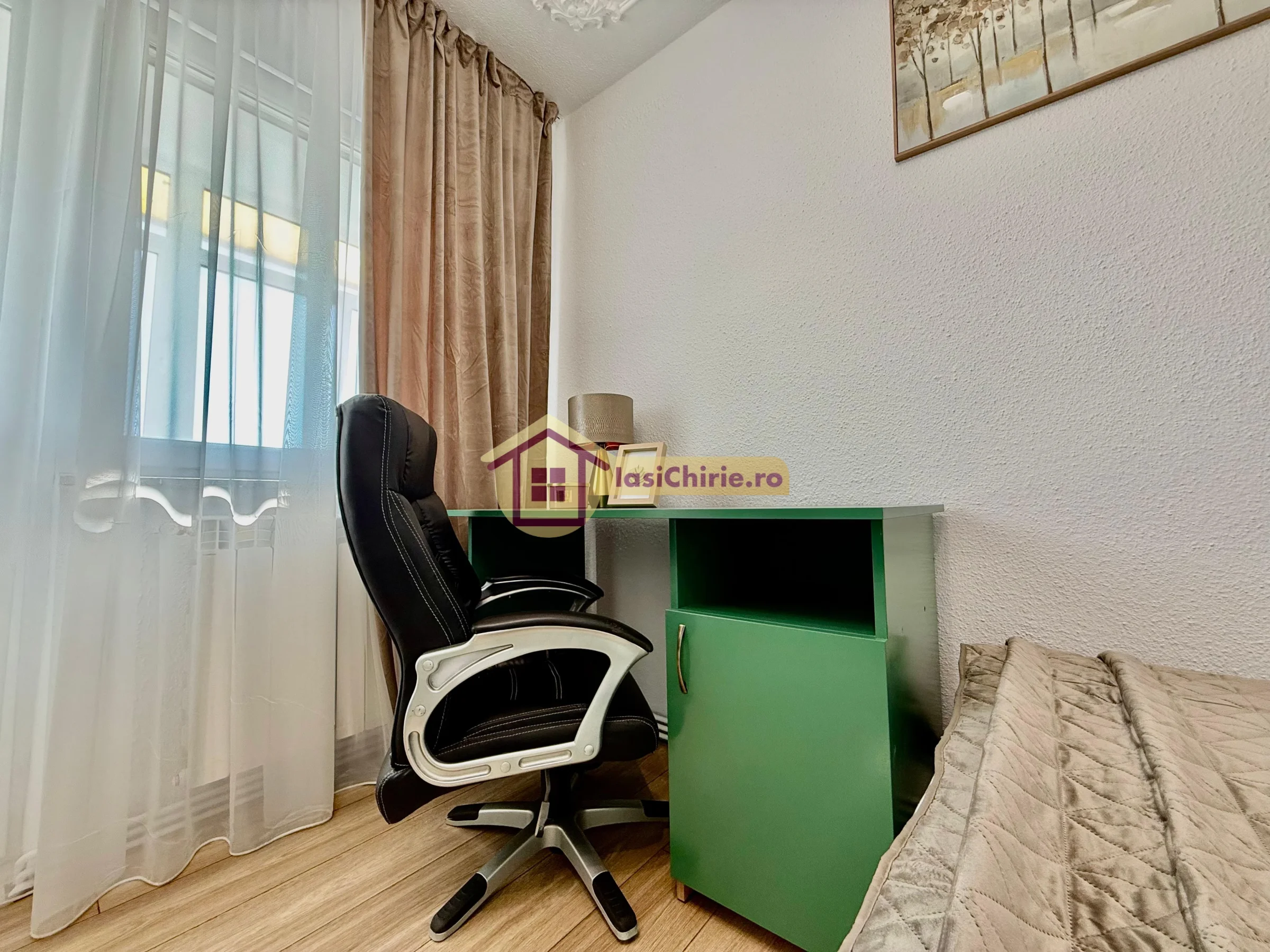 Apartament de inchiriat cu 60 camere in Iasi, zona Central - Poza 4