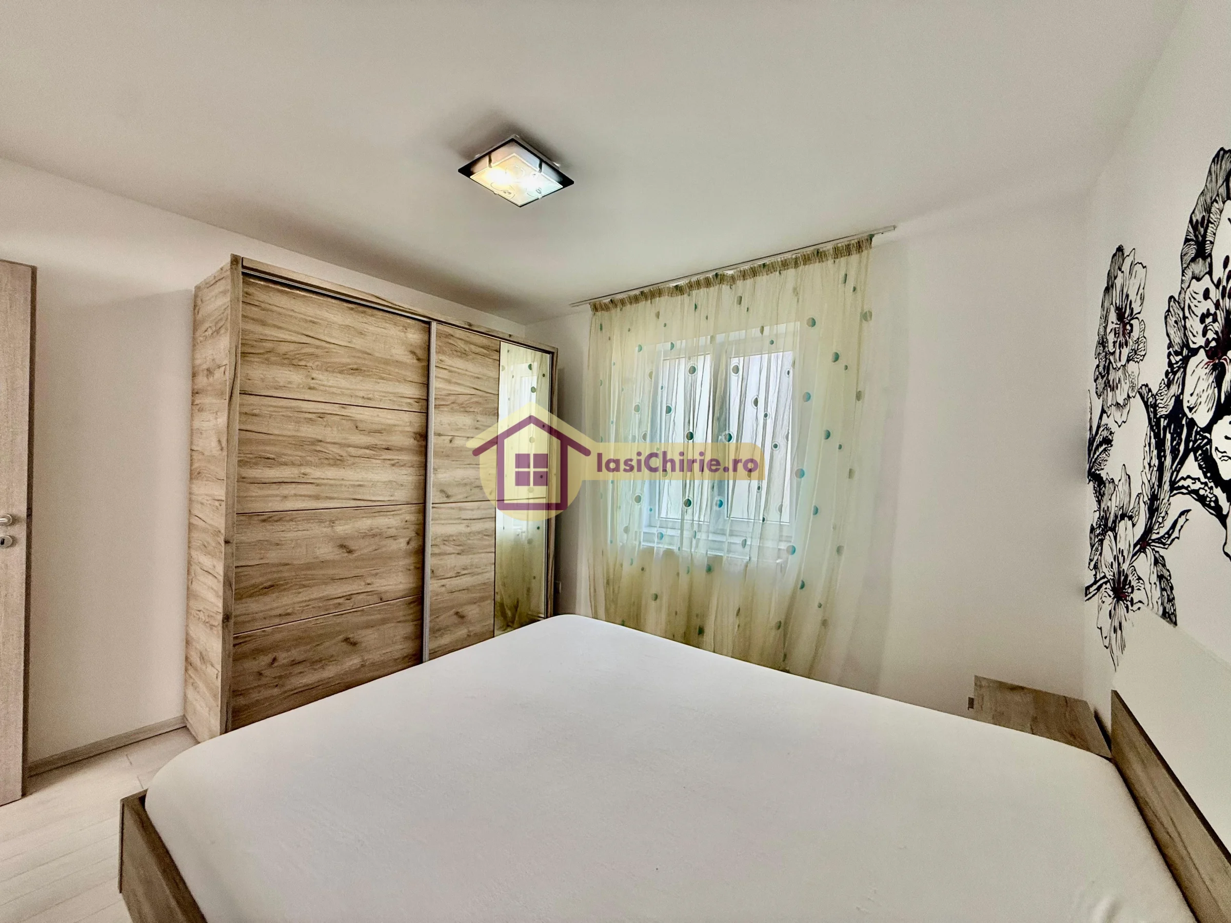 Casa de inchiriat cu 3 camere in Iasi, zona Copou - poza 2